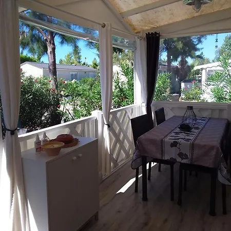 Holiday home Mobil-home Grand Confort Proche De La *